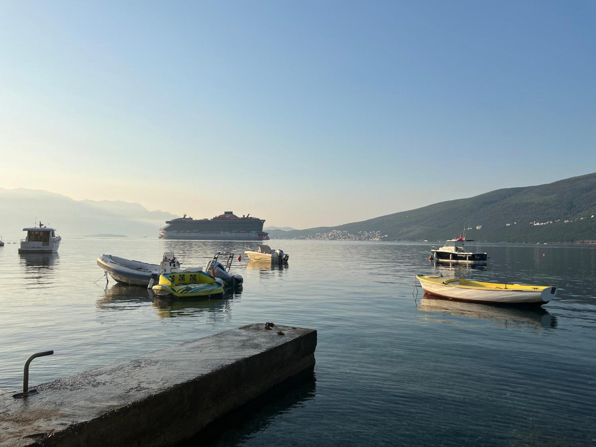 Apartment Dunja Djenovici Herceg Novi Exterior foto